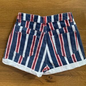 BDG Urban mom jean shorts